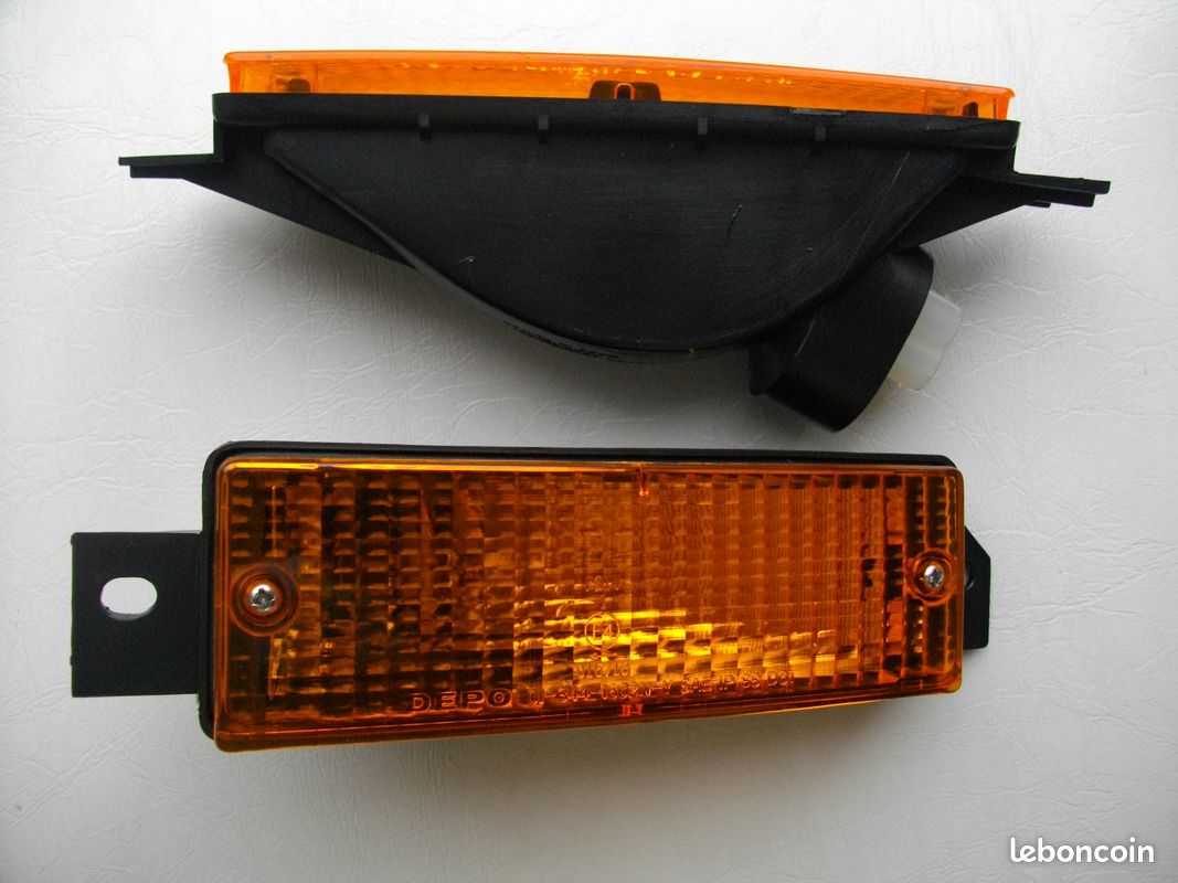 Feu clignotant Bmw serie 3 e30 Neuf (image 4)