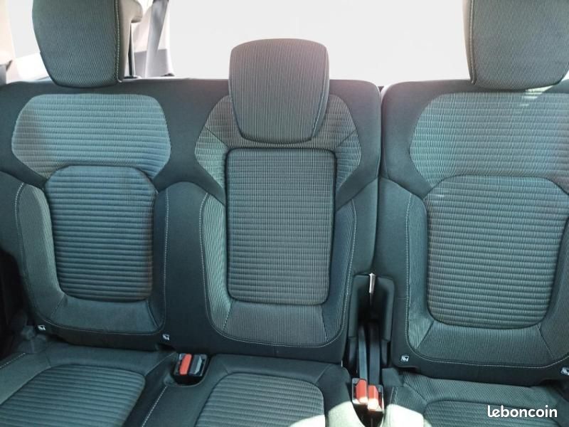 Renault Grand Scenic 1.7 Blue dCi 120ch Business 7 places (image 12)
