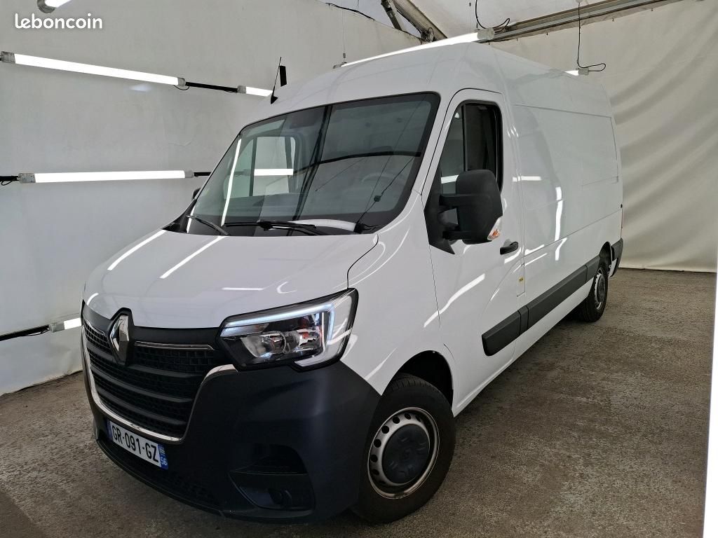 RENAULT Master 2019 4P Fourgon tôlé FG Tr CF F3300 L2H2 Blue dCi 135 (image 1)