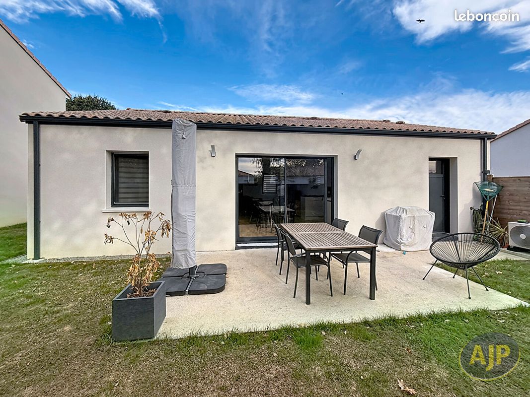 Maison 4 pièces 74 m² · à Sainte-Pazanne · 74 m² · 278 250 €