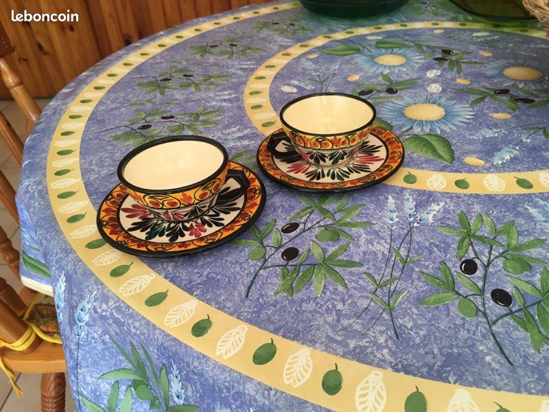 Déjeuner 2 tasses avec soucoupes (image 1)