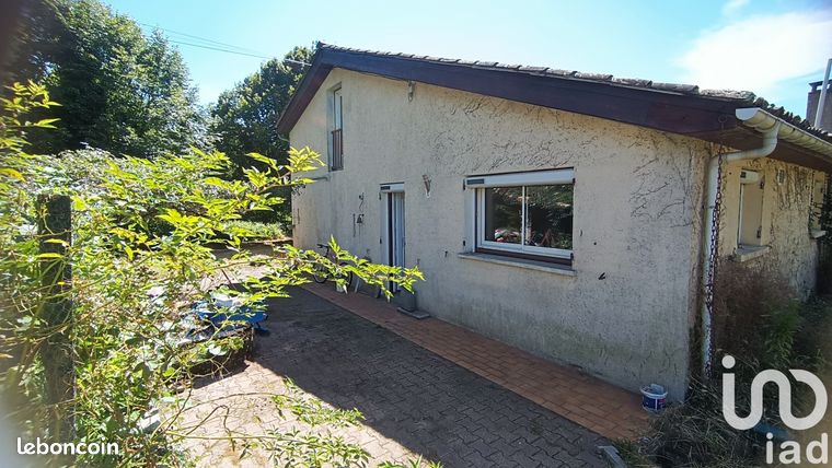 Maison 7 pièces 226 m²