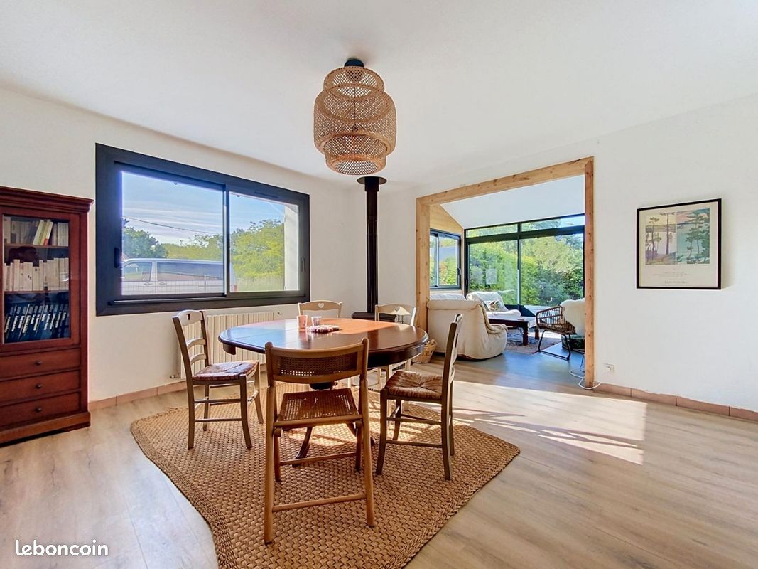 Maison 4 pièces 104 m² · à Noaillan · 104 m² · 235 000 €