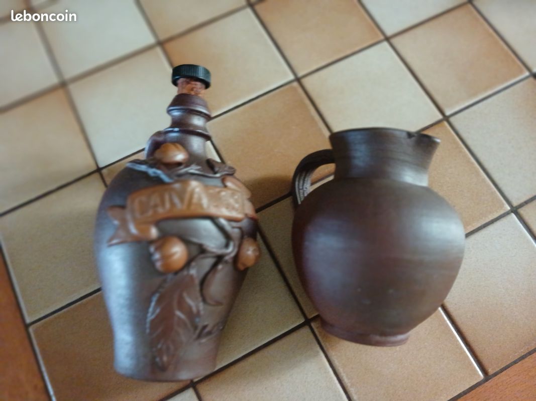 Bouteille décoration pour calva, plus pichet en terre cuite (image 2)
