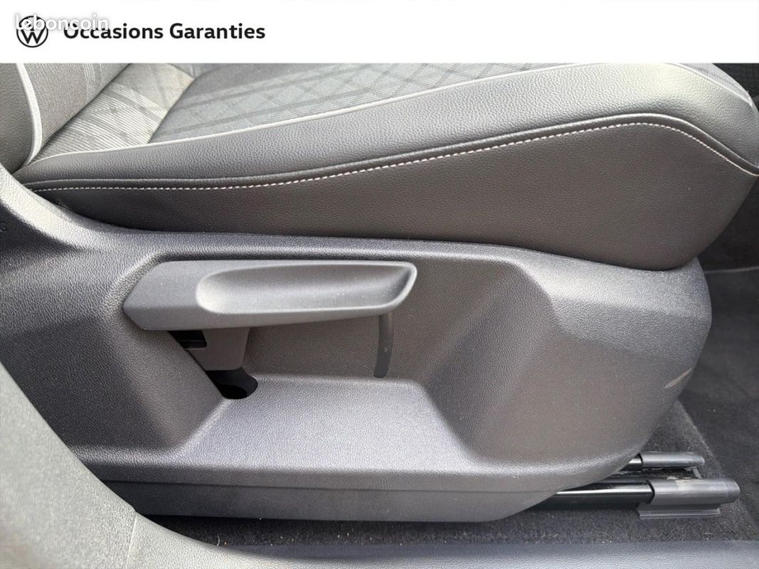 Volkswagen Tiguan 1.5 TSI 150ch R-Line DSG7 (image 25)