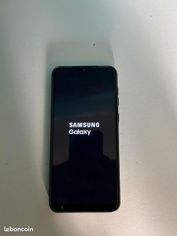 SAMSUNG Galaxy A04e (image 1)