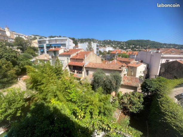 Propriété 14 pièces 193 m²