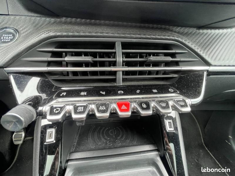 Peugeot 208 1.2 PureTech 100ch S&S GT Line (image 23)