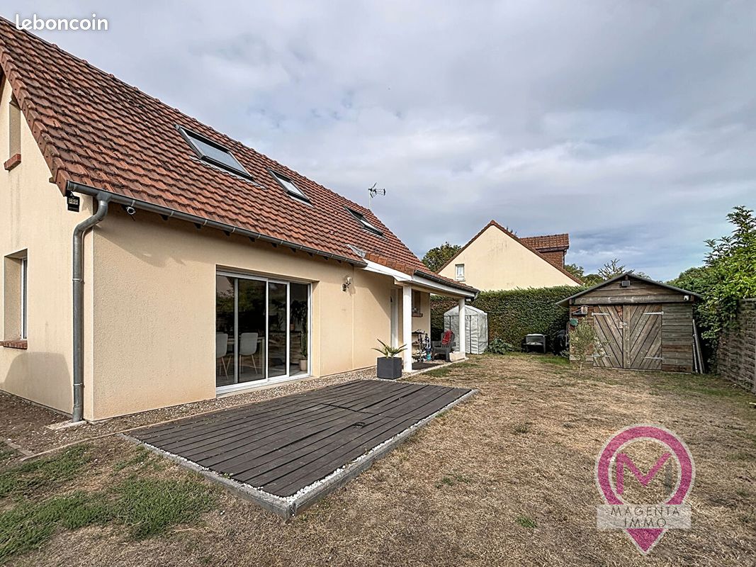 Maison 3 pièces 57 m² · à Saint-Pierre-de-Manneville · 57 m² · 795 €/mois