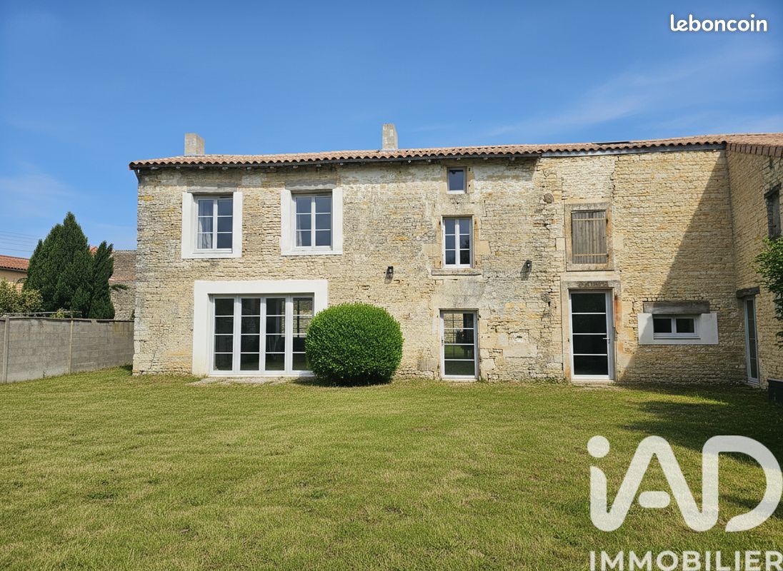 Maison 5 pièces 163 m² · à Val-du-Mignon · 163 m² · 298 000 €