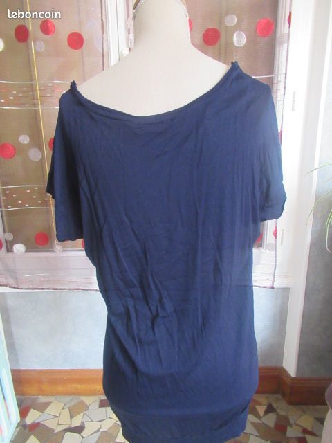Tee shirt (image 2)