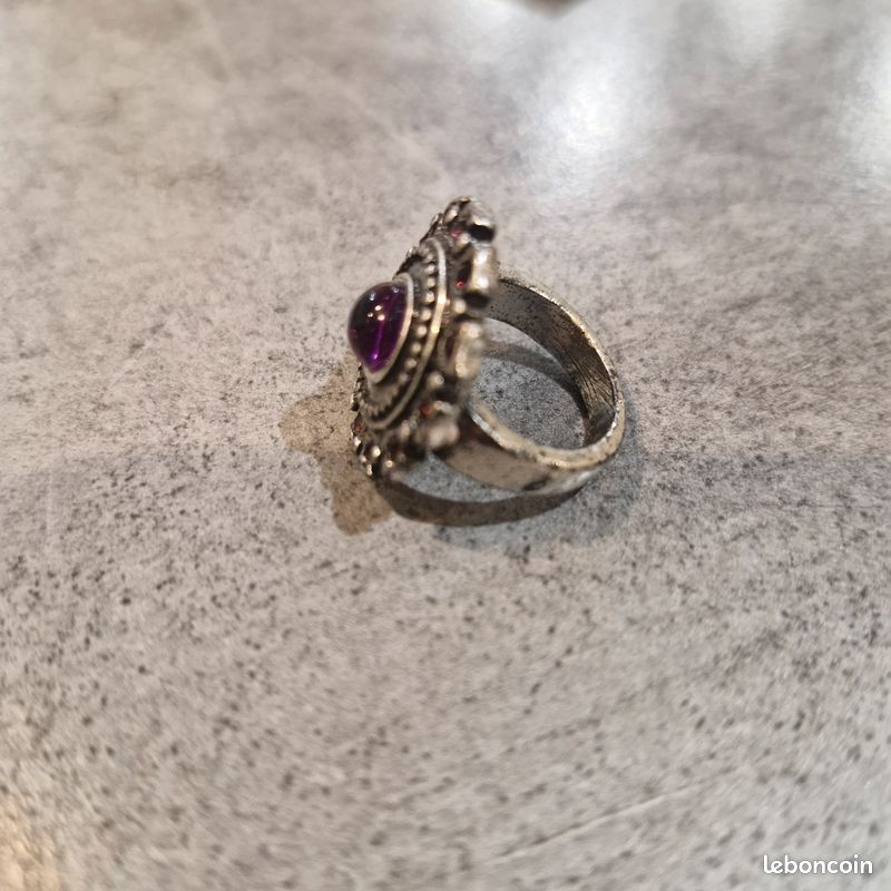 Bague pierre violette (image 4)