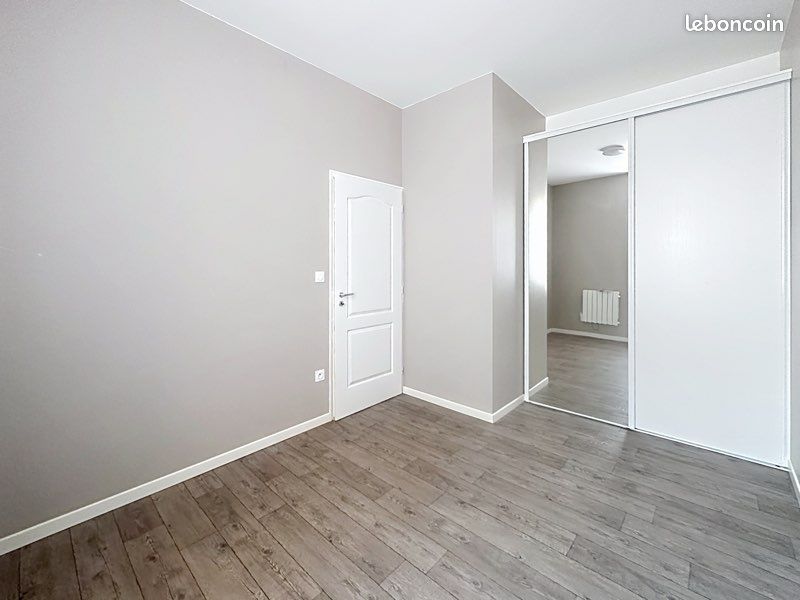 Appartement 2 pièces 42 m² · à Oyonnax · 42 m² · 525 €/mois