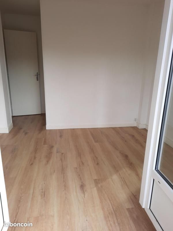 Appartement 4 pièces 67 m² · à Grenoble · 67 m² · 522 €/mois