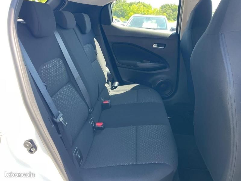 Nissan Juke 1.0 DIG-T 114ch Acenta 2021 (image 27)