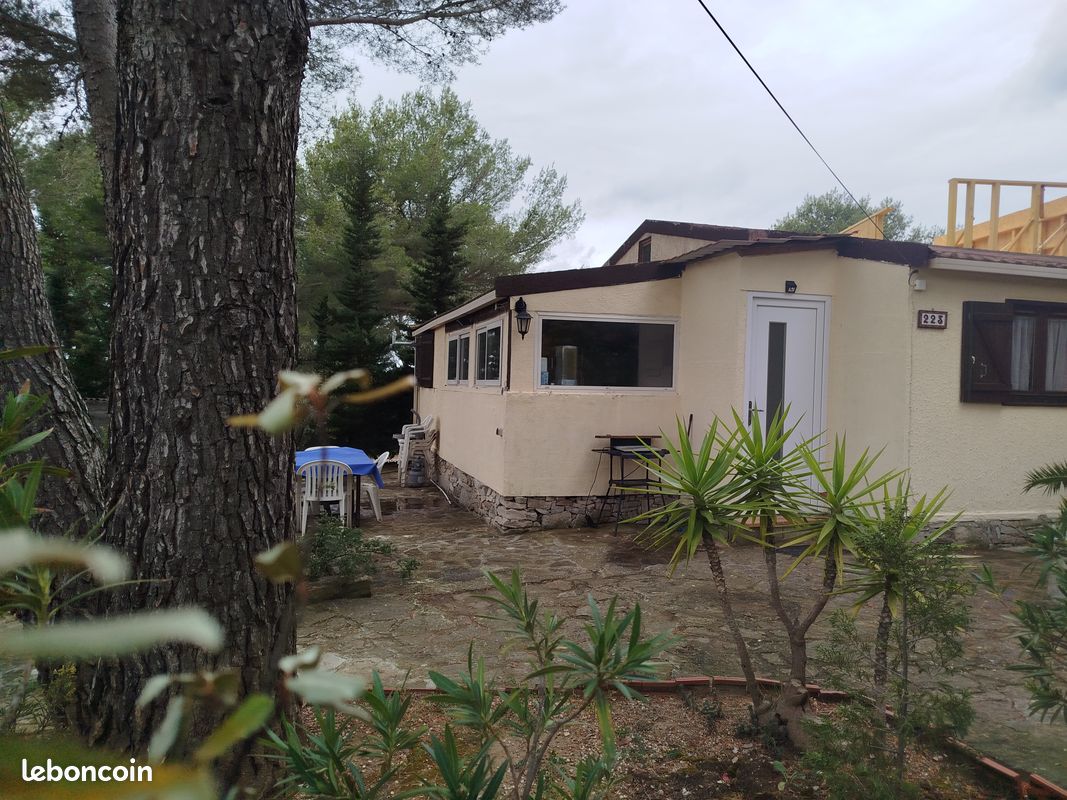 Maison 5 pièces 70 m² · à Le Castellet · 70 m² · 200 000 €