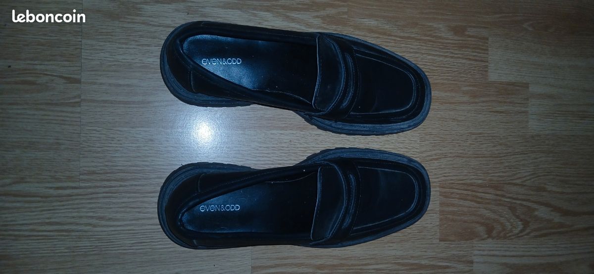 Chaussures (image 1)