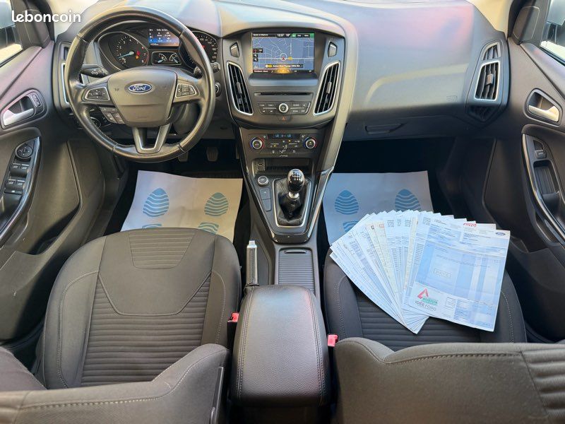 Ford FOCUS TITANIUM 1.0 125ch GPS/LED/RADAR AR/JA (image 5)