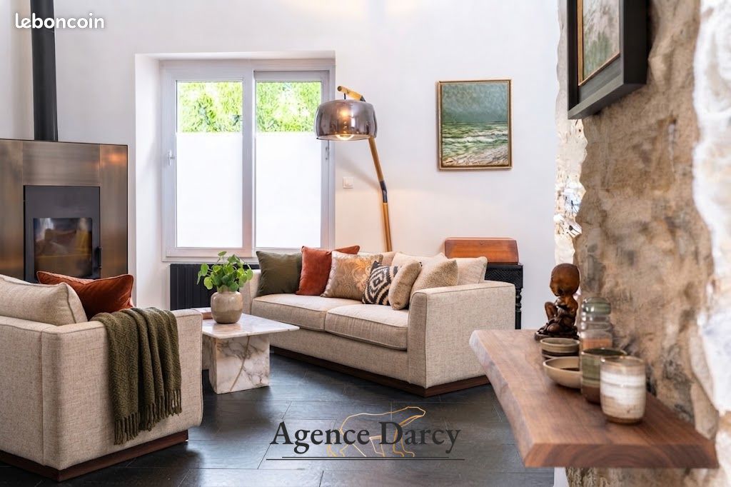 Maison 6 pièces 166 m² · à Dijon · 166 m² · 680 000 €