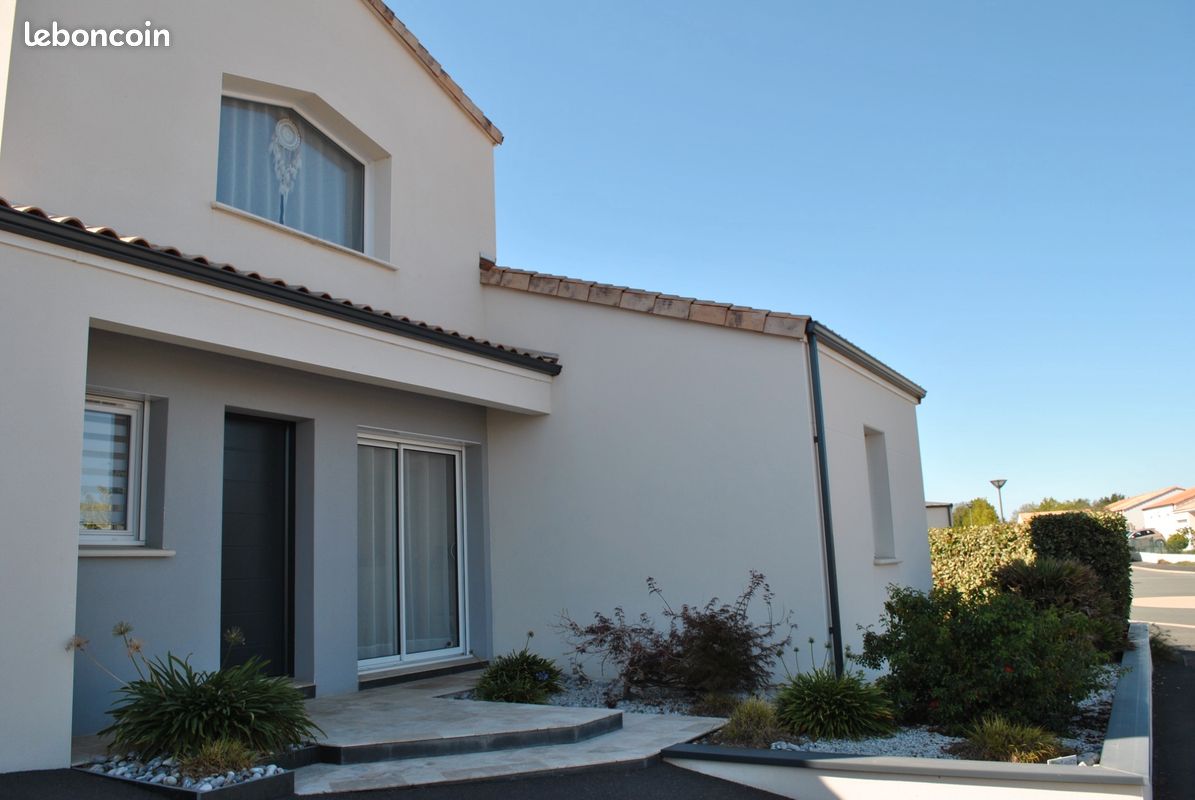 Maison 7 pièces 123 m² · à L'Herbergement · 123 m² · 336 800 €