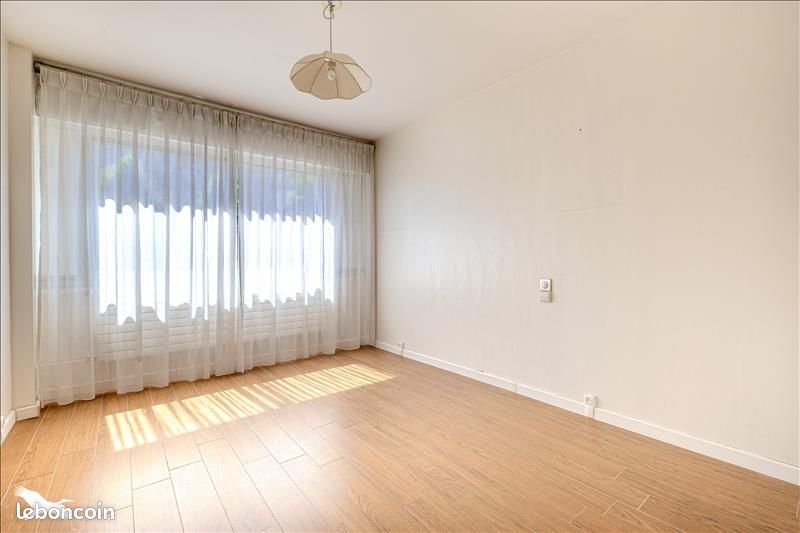Appartement 5 pièces 94 m² - Limoges 87000 (image principale 2)