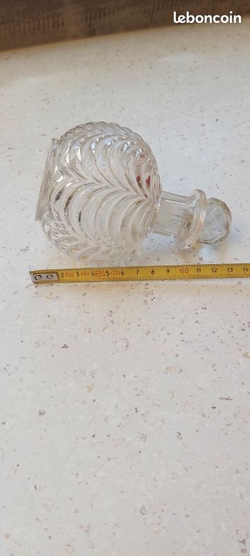 Petit flacon en verre (image 4)