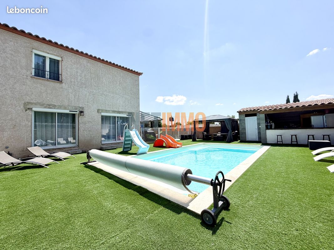 Maison 7 pièces 156 m² · à Calvisson · 156 m² · 499 000 €