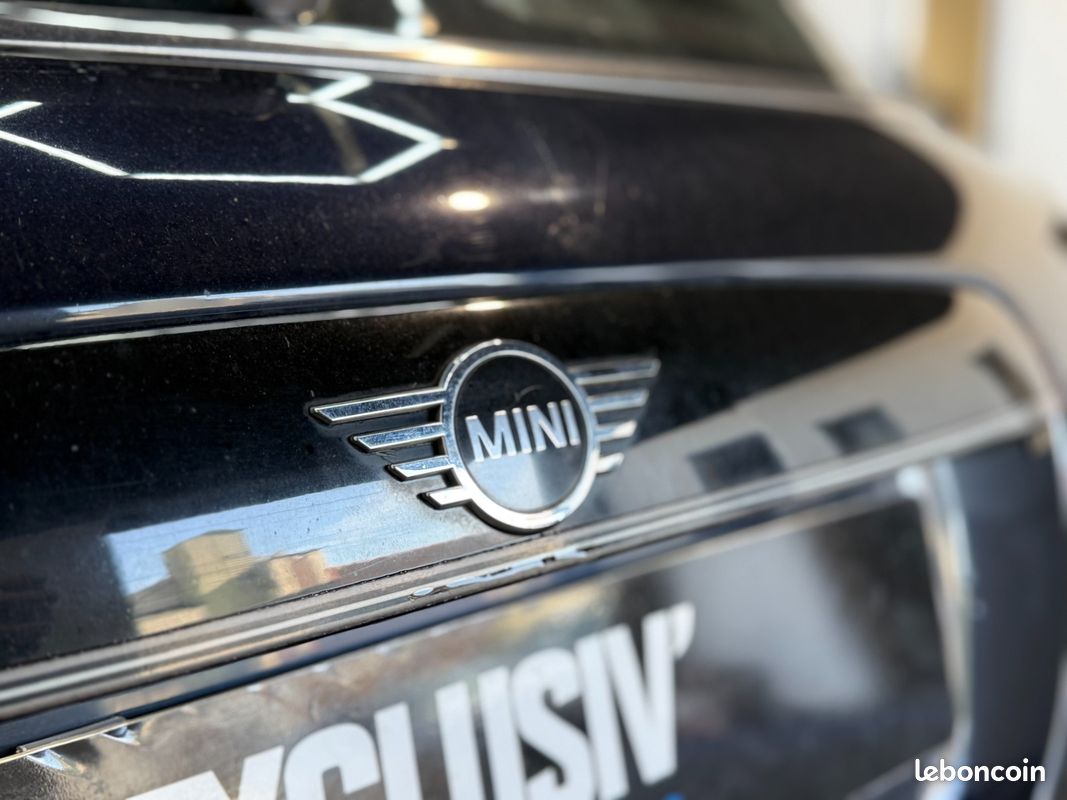 MINI HATCH 5 PORTES F55 LCI Cooper 136 ch Edition Greenwich (image 13)