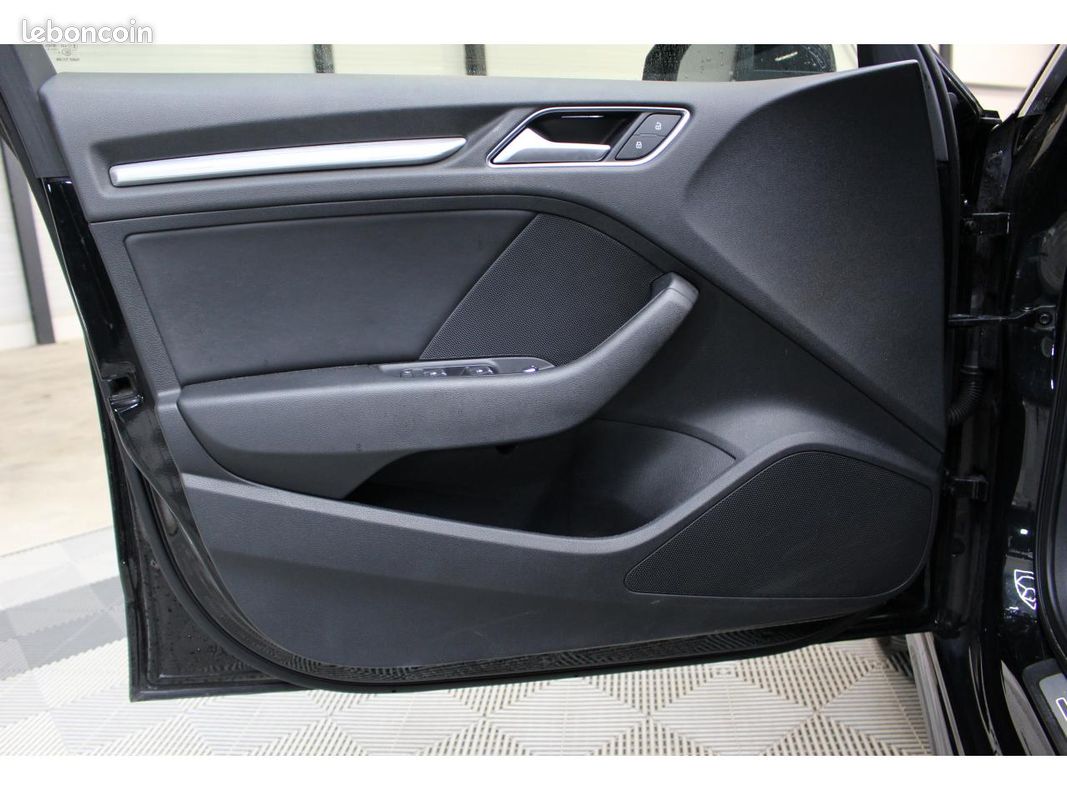 AUDI A3 SPORTBACK S line - 35 TFSI -150 CH - BV S-Tronic 7 (image 30)