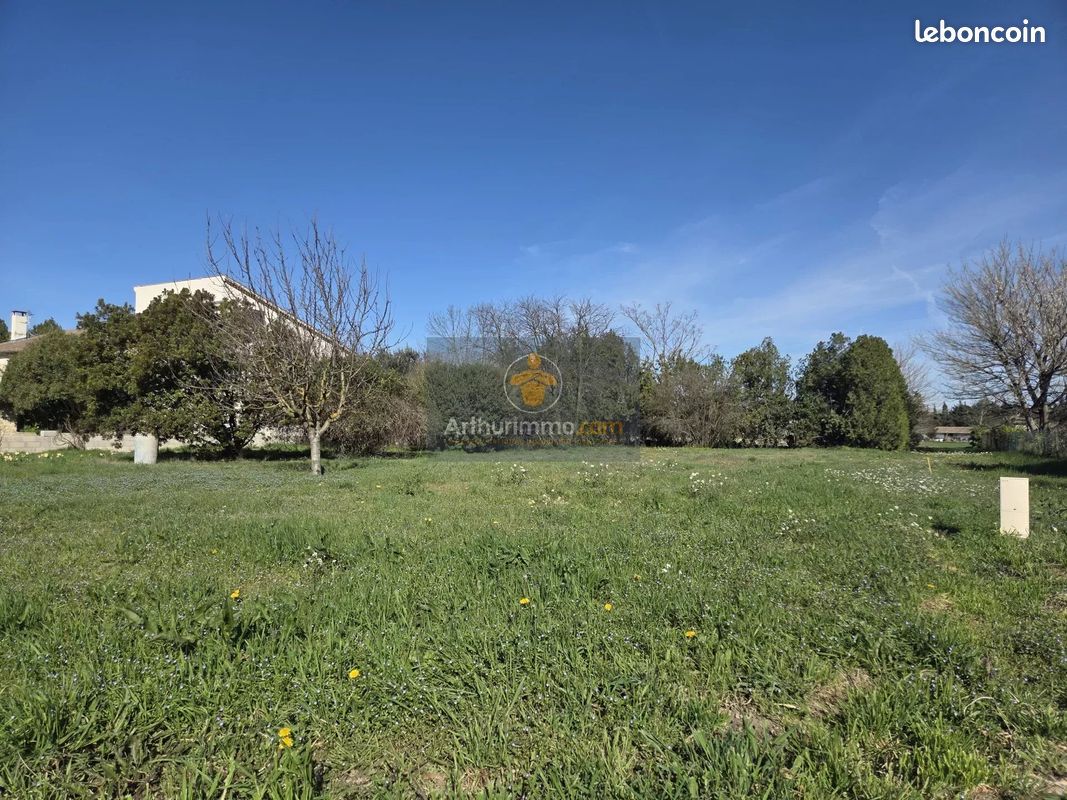 Terrain 905 m² · à Mondragon · 905 m² · 118 000 €