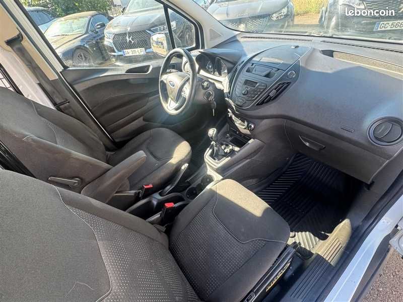Ford transit courier 1.5 TDCI 100 CH TREND PRIX HT (image 4)