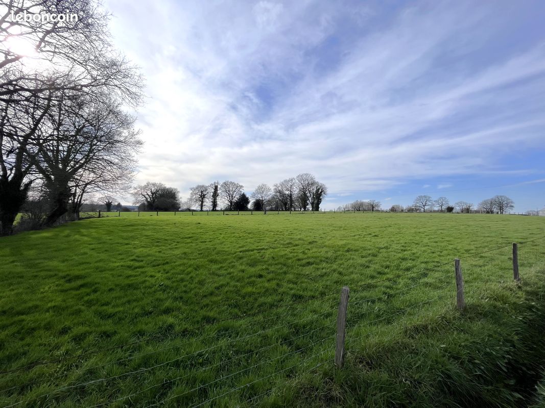 Terrains constructibles dans un hameau à 2min de Mayenne · à Saint-Baudelle · 28 000 €
