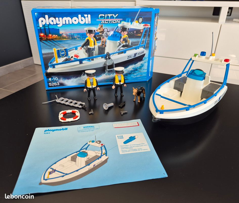 Bateau des douanes hi-res stock photography and images - Alamy