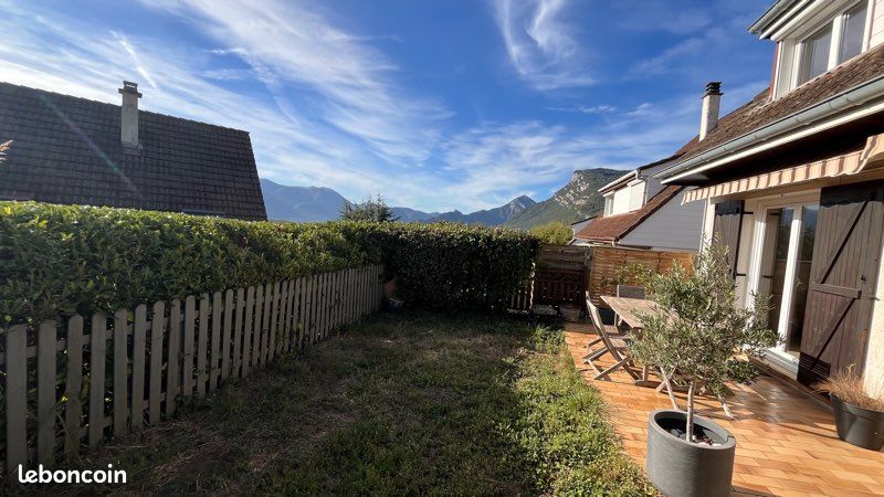 Maison 4 pièces 105 m² · à Claix · 105 m² · 369 000 €