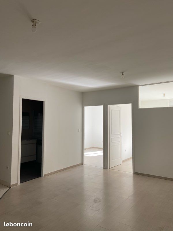 Appartement 3 pièces 48 m² · à Pont-de-Chéruy · 48 m² · 700 €/mois