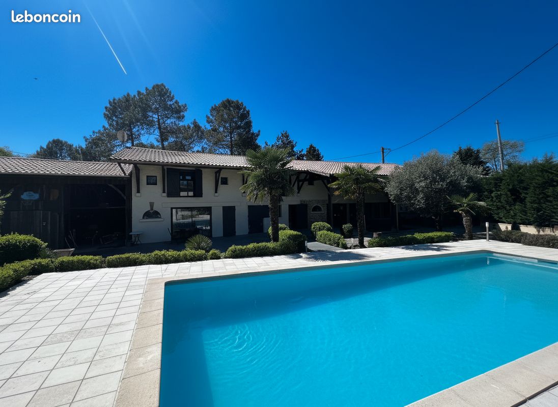 Maison 6 pièces 223 m² · à Salles · 223 m² · 599 000 €