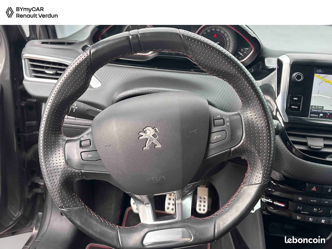 PEUGEOT 2008 BlueHDi 100 S&S BVM6 GT Line (image 10)