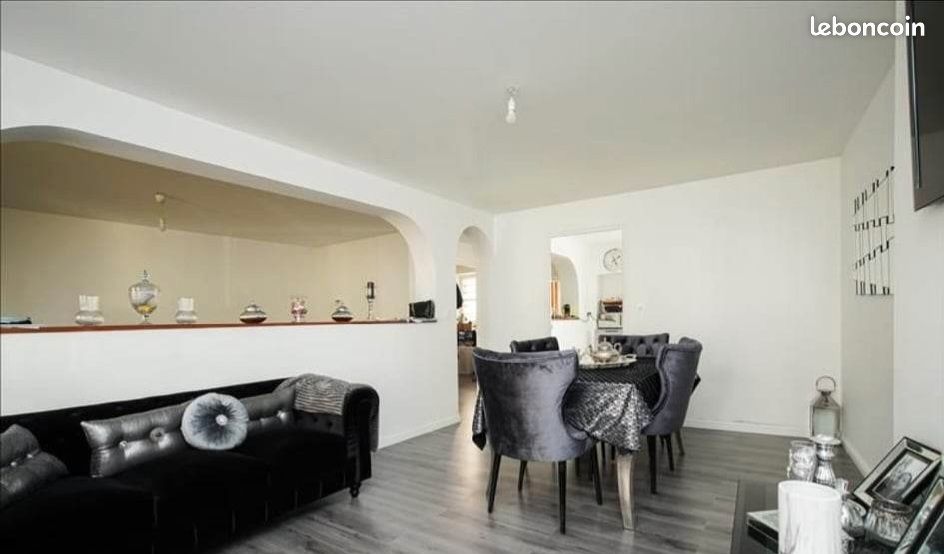 Maison 5 pièces 126 m² · à Château-Renault · 126 m² · 155 000 €