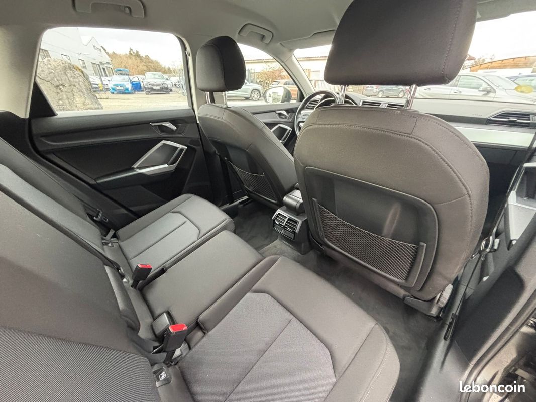 AUDI Q3 Q3 40 TDI 190 ch S tronic 7 Quattro S line (image 12)