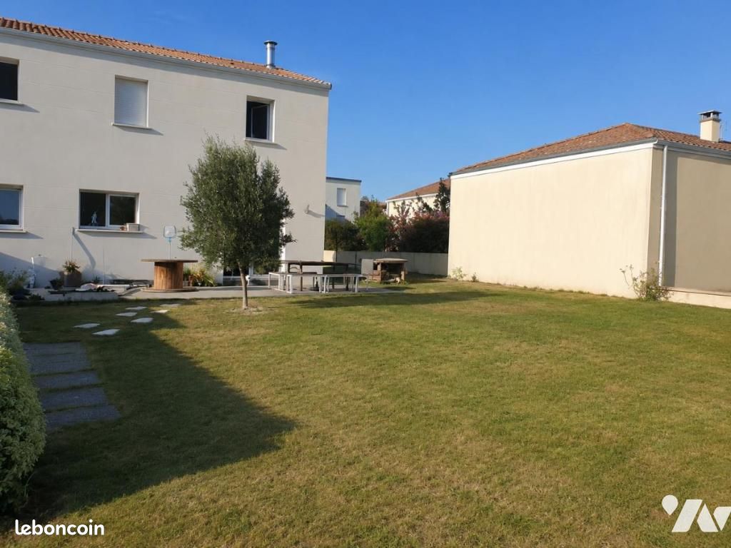 Maison 5 pièces 109 m² · à Saint-Léger-les-Vignes · 109 m² · 1 179 €/mois