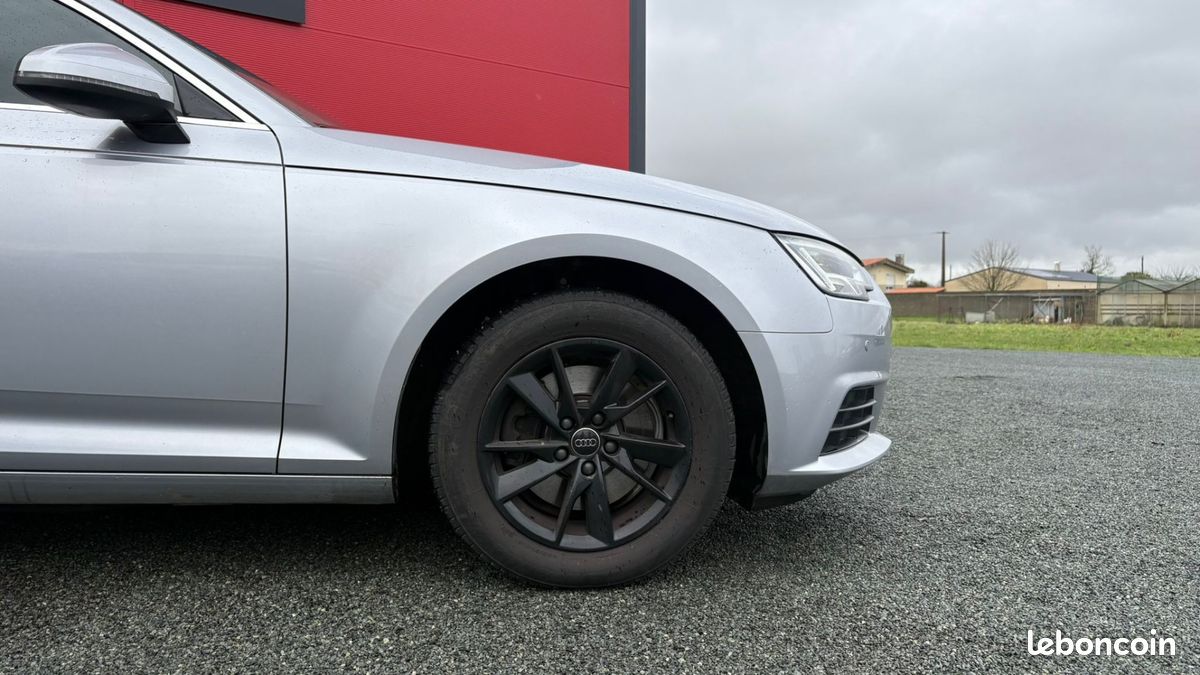 Audi A4 AVANT DESIGN 2.0 TDI 150 CV - GARANTIE 12 MOIS (image 9)