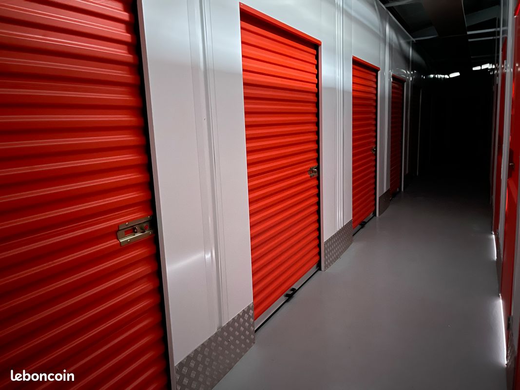 Local commercial 1 pièce 6 m² · à Sens · 6 m² · 65 €