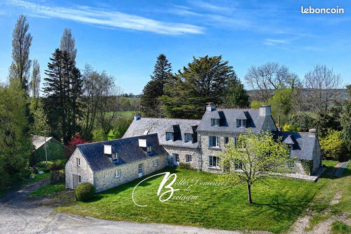 Propriété 12 pièces 228 m²