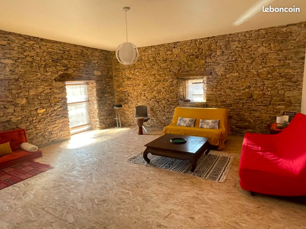 Maison 4 pièces 90 m² · à Salmiech · 90 m² · 98 000 €