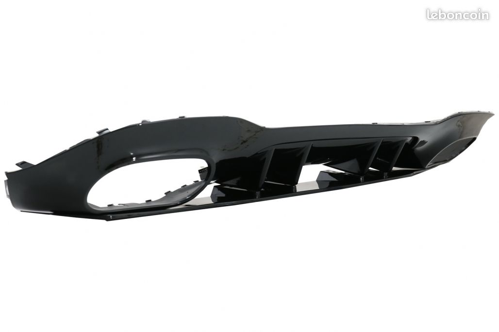 Diffuseur + echappement look a45 pour mercedes classe a w177 (image 4)