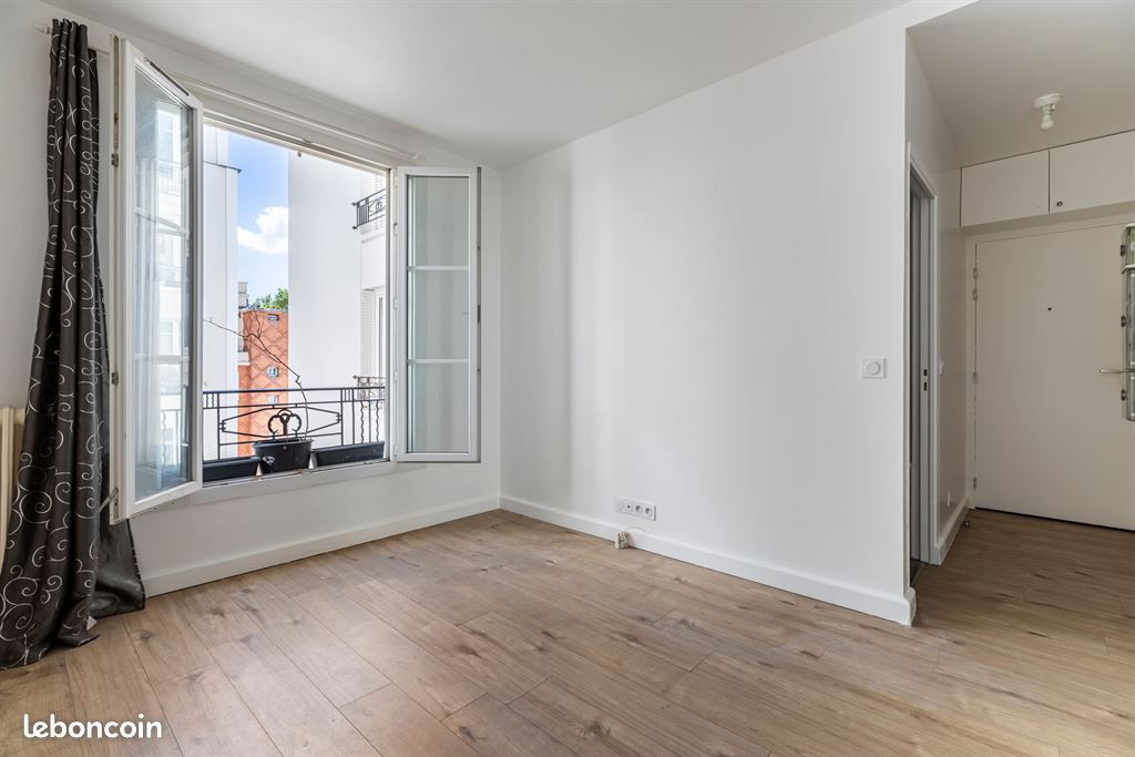 Appartement 2 pièces 38 m² · à Paris · 38 m² · 349 000 €