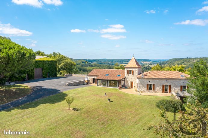 Propriété 7 pièces 190 m²