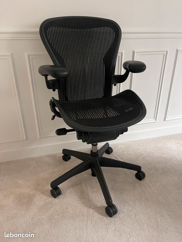 HERMAN MILLER - Fauteuil de Bureau Aeron Taille B (image 1)