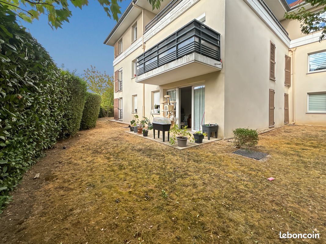 Appartement 2 pièces 47 m² · à Saint-Pierre-du-Perray · 47 m² · 175 000 €