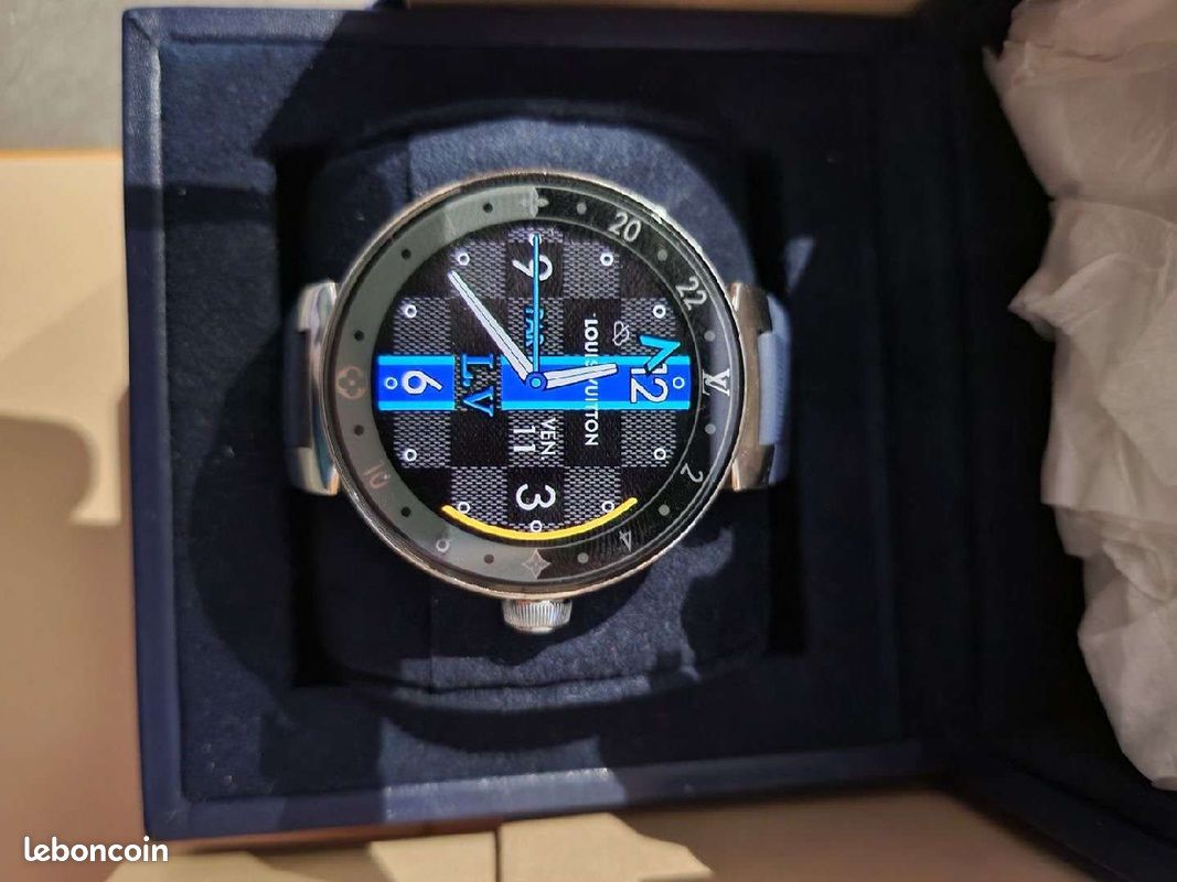 Montre louis Vuitton connecté 30mm (image 1)